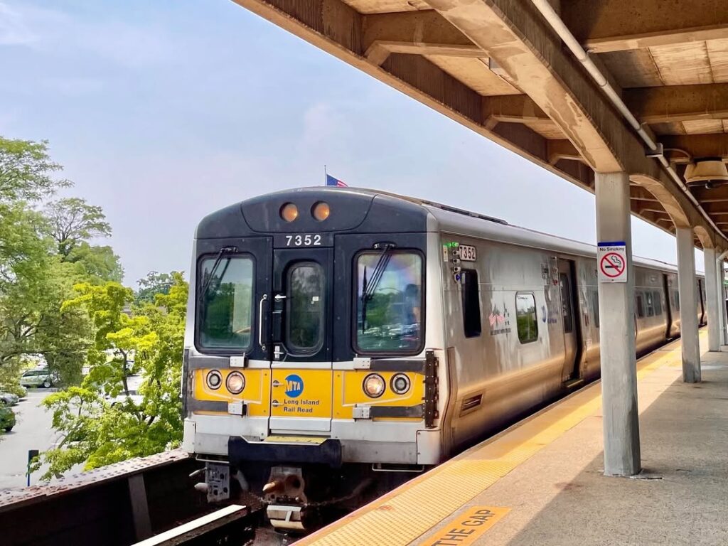 LIRR Hempstead Gardens Station